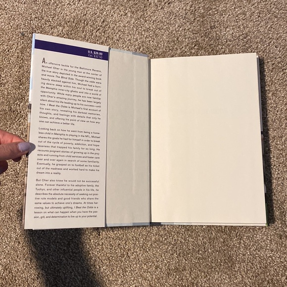 * Price is Firm * I Beat The Odds - Michael Oher - Picture 4 of 4